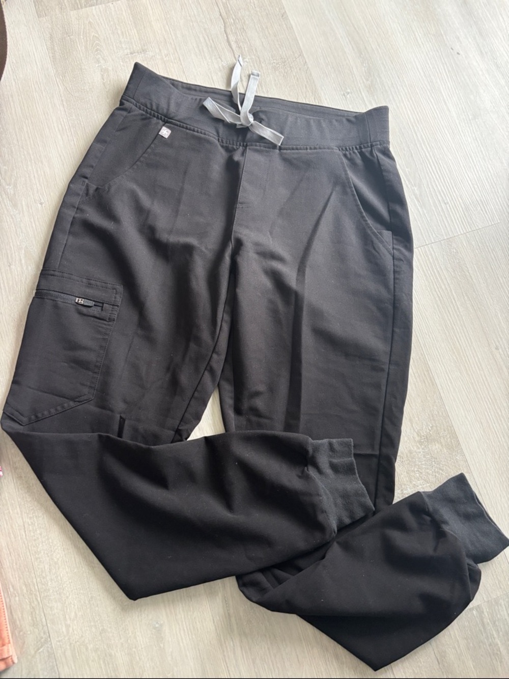 Figs jogger scrub pants